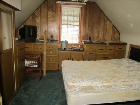 313 Beech St, Vandergrift, PA 15690 photo 7