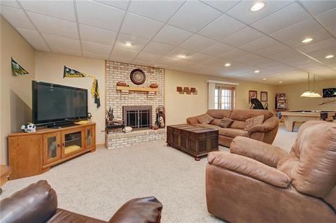 109 Oakcrest Dr, Monaca, PA 15061 photo 18
