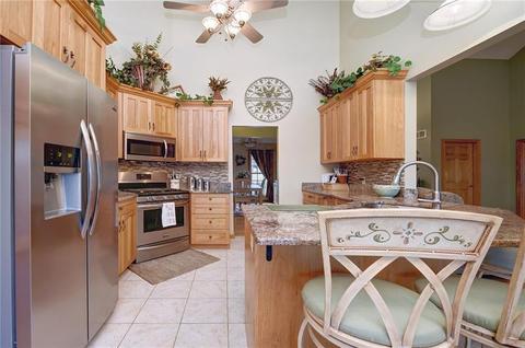 109 Oakcrest Dr, Monaca, PA 15061 photo 8