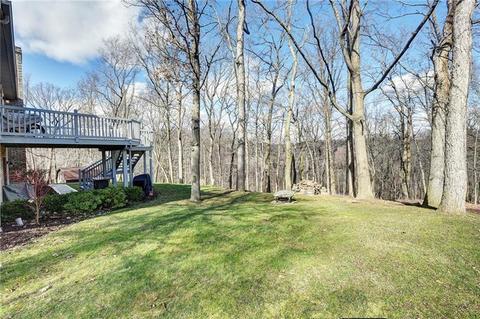 109 Oakcrest Dr, Monaca, PA 15061 photo 25