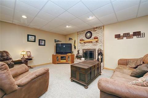 109 Oakcrest Dr, Monaca, PA 15061 photo 19