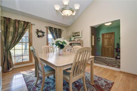 109 Oakcrest Dr, Monaca, PA 15061 photo 12