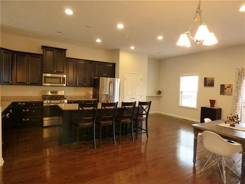 826 Oneida, Marshall, PA 16046 photo 5