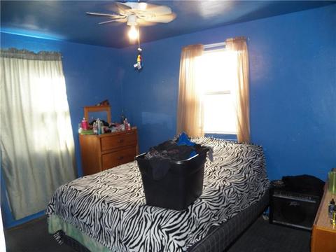 1005 Jackson St, Vandergrift, PA 15690 photo 5