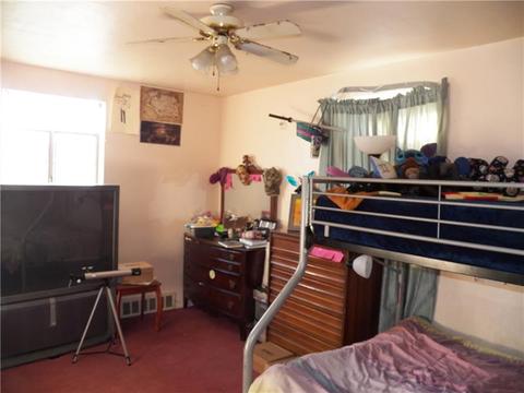 1005 Jackson St, Vandergrift, PA 15690 photo 6