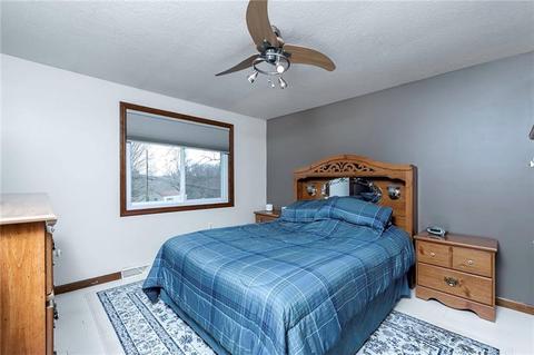232 Pine Dr, Coraopolis, PA 15108 photo 11