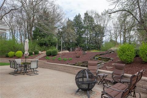 4946 Simmons Cir, Export, PA 15632 photo 19