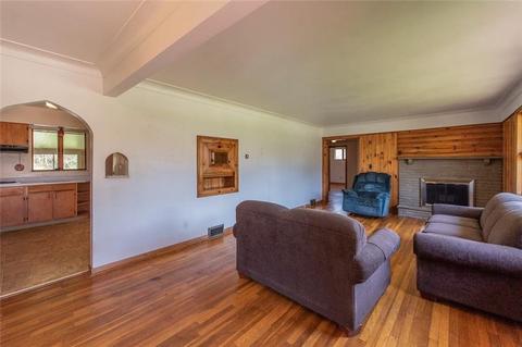 2856 Sunset Cir, Export, PA 15632 photo 5