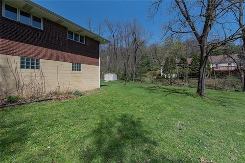 2856 Sunset Cir, Export, PA 15632 photo 21