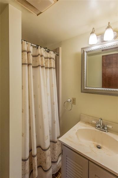 2856 Sunset Cir, Export, PA 15632 photo 15