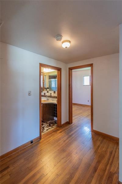 2856 Sunset Cir, Export, PA 15632 photo 10