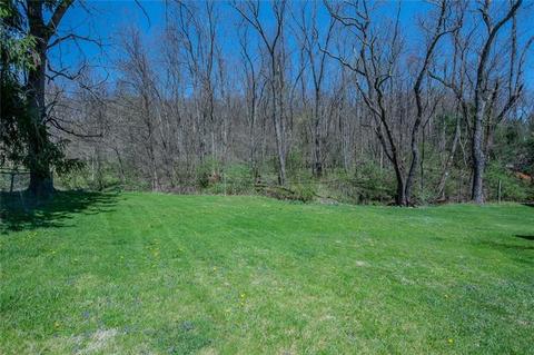 2856 Sunset Cir, Export, PA 15632 photo 23