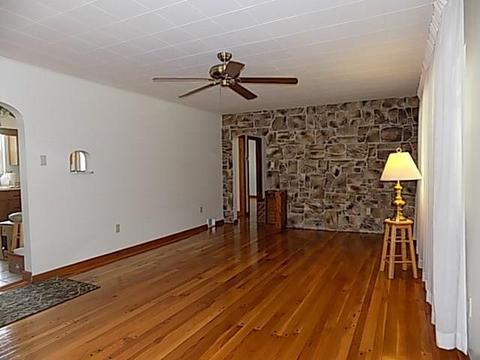 3040 River Rd, Vandergrift, PA 15690 photo 4