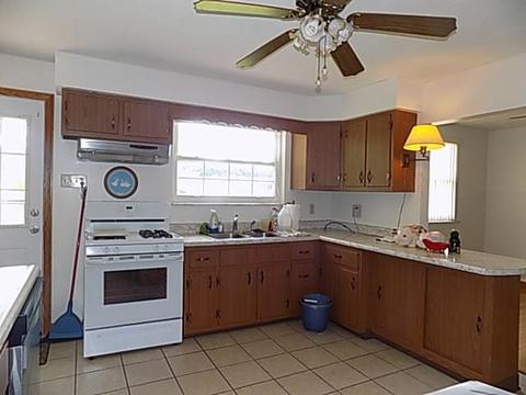 3040 River Rd, Vandergrift, PA 15690 photo 6