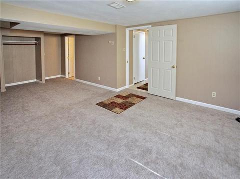 220 Durst Rd, Irwin, PA 15642 photo 15