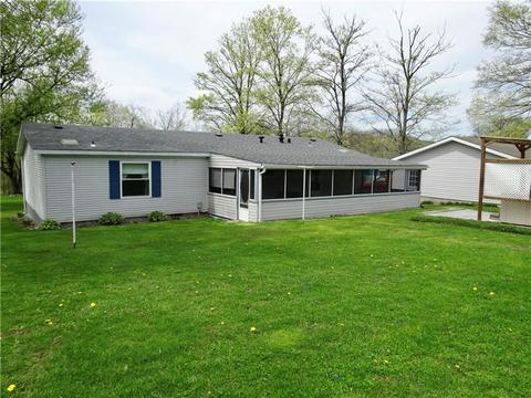 68 Valley Rd, Eighty Four, PA 15330 photo 2