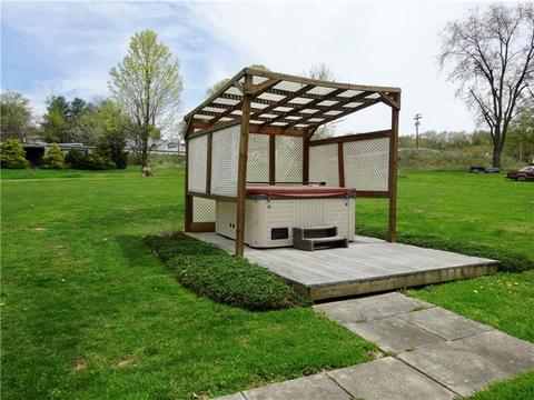 68 Valley Rd, Eighty Four, PA 15330 photo 14