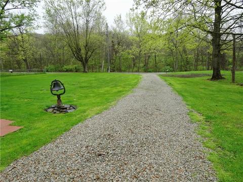 68 Valley Rd, Eighty Four, PA 15330 photo 23