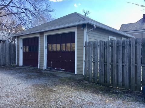 1122 Fourth St, Beaver, PA 15009 photo 2