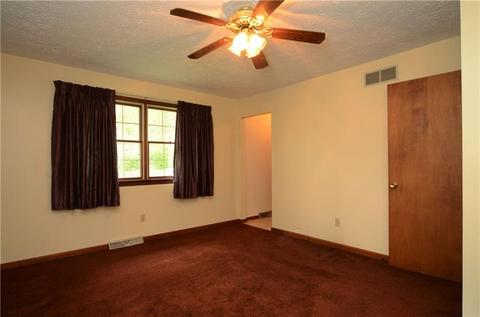 597 Spring Ln, Beaver, PA 15009 photo 12