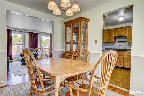 110 Windsor Dr, Irwin, PA 15642 photo 5