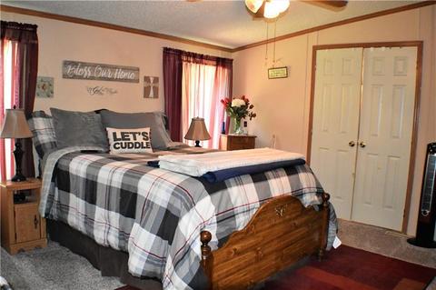 71 Roundtop Rd, Irwin, PA 15642 photo 8