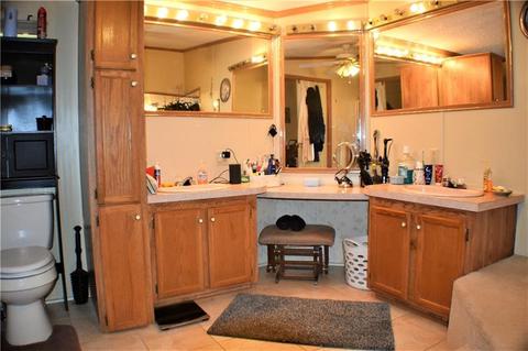 71 Roundtop Rd, Irwin, PA 15642 photo 11