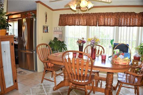 71 Roundtop Rd, Irwin, PA 15642 photo 4