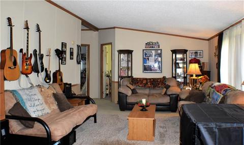 71 Roundtop Rd, Irwin, PA 15642 photo 7