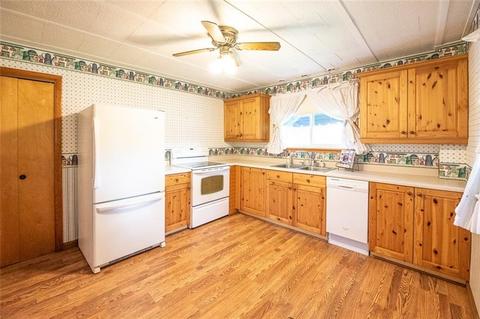 951 Pine Run Rd, Apollo, PA 15613 photo 9