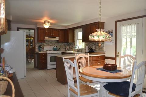5946 Graybrooke Dr, Export, PA 15632 photo 4