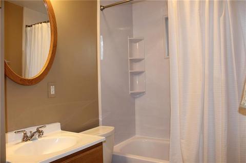 11 Concord Dr, Irwin, PA 15642 photo 13