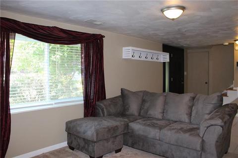 11 Concord Dr, Irwin, PA 15642 photo 15