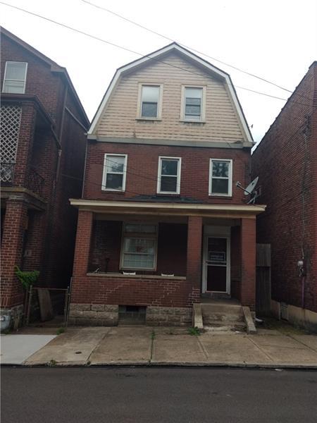 279 Fleet St, Braddock, PA 15104 photo 1