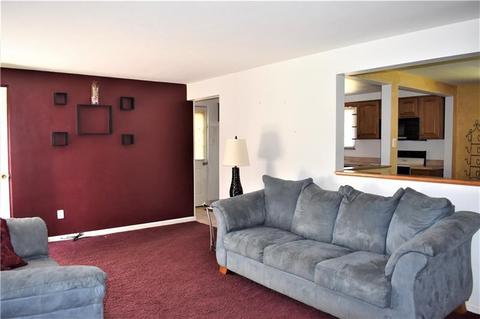 35 Corbett Ave, Irwin, PA 15642 photo 6