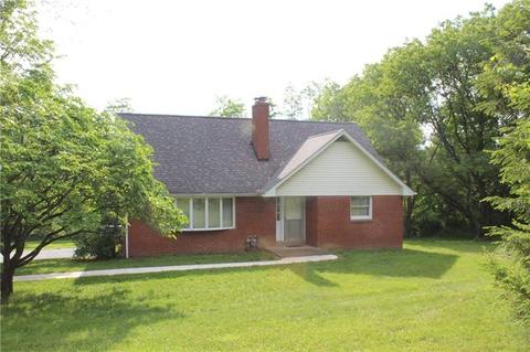 5893 Claridge Export Rd, Export, PA 15632 photo 1