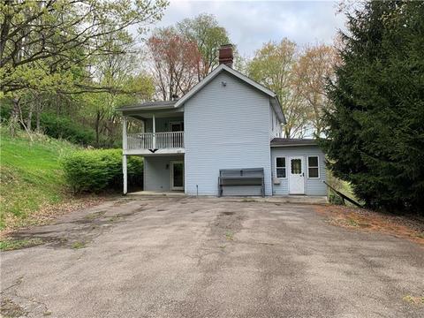 137 Hamilton St, Irwin, PA 15642 photo 1