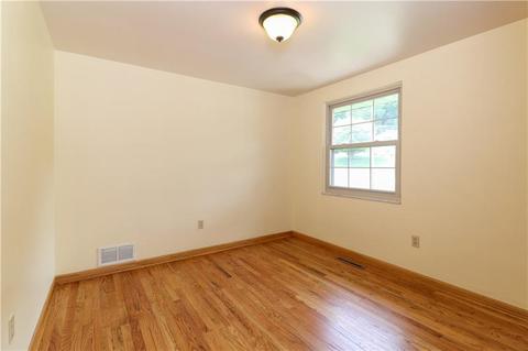 118 Lang Dr, Coraopolis, PA 15108 photo 15