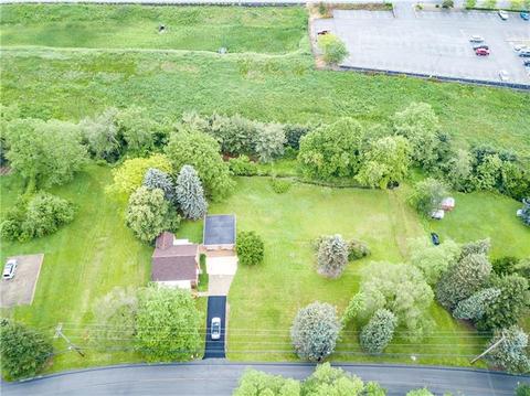 239 Stone Quarry Rd, Monaca, PA 15061 photo 2