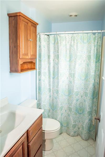 33 Barri Dr, Irwin, PA 15642 photo 19
