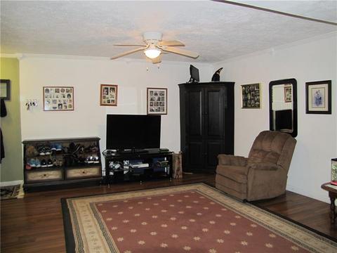208 Rizzi Dr, Irwin, PA 15642 photo 19