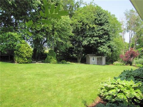 208 Rizzi Dr, Irwin, PA 15642 photo 20