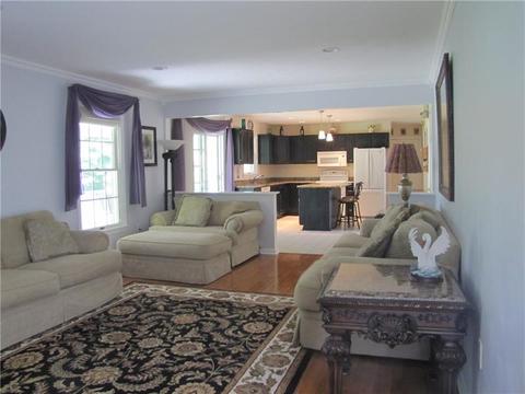 208 Rizzi Dr, Irwin, PA 15642 photo 9