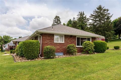 4016 2nd St, Irwin, PA 15642 photo 4
