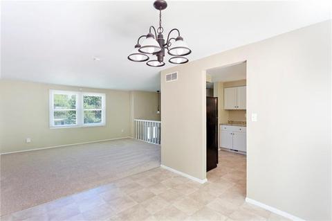 8 Quail Ct, Export, PA 15632 photo 9