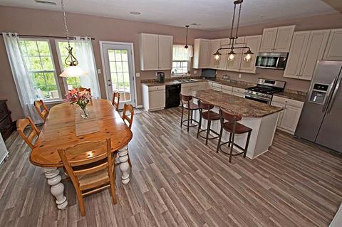 218 Broadstone Dr, Mars, PA 16046 photo 7