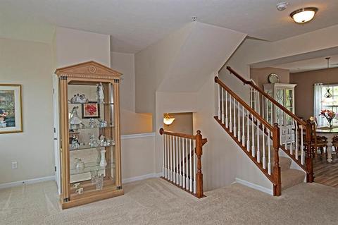 218 Broadstone Dr, Mars, PA 16046 photo 11