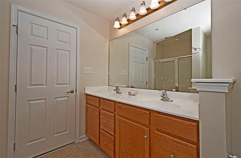 218 Broadstone Dr, Mars, PA 16046 photo 17