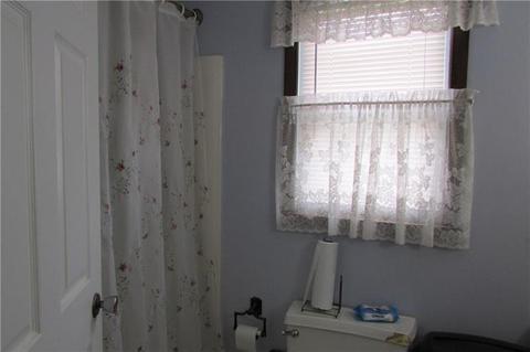 749 Utopia Rd, Apollo, PA 15613 photo 11