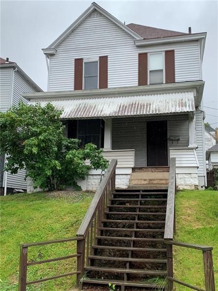 319 Jackson Ave, Vandergrift, PA 15690 photo 1